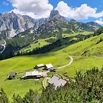 Apartment Alpenhaus Donnerkogel